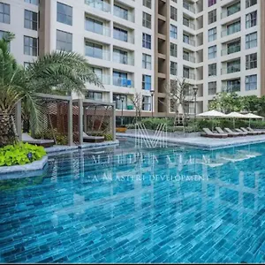 Genius Millennium Free Pool , 호치민 베트남