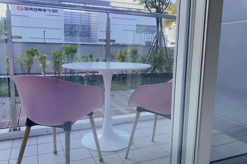 Central City Apartment Incheon 0*,